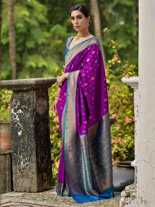 Purple Banarasi Silk Zari Woven Saree With Blouse Piece