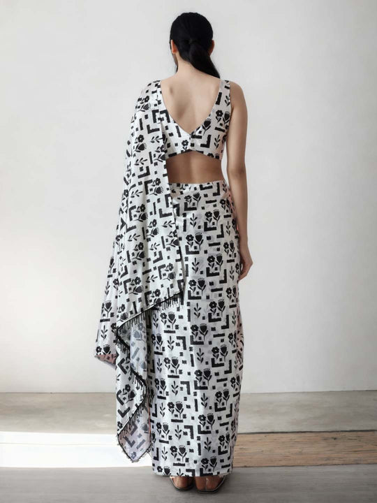 Black Chinon Digital Print with Lace Border Ready to Wear Saree