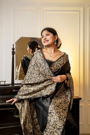 Black Handloom Raw Silk Weaving Designer Saree with Blouse