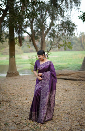 Wine Handloom Raw Silk Weaving Designer Saree with Blouse