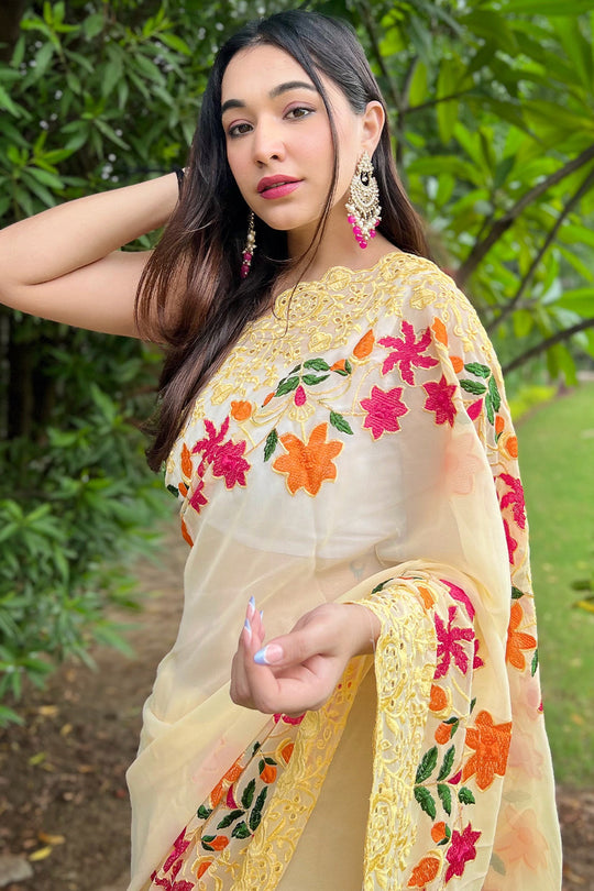 Yellow Georgette Saree With Blouse Piece