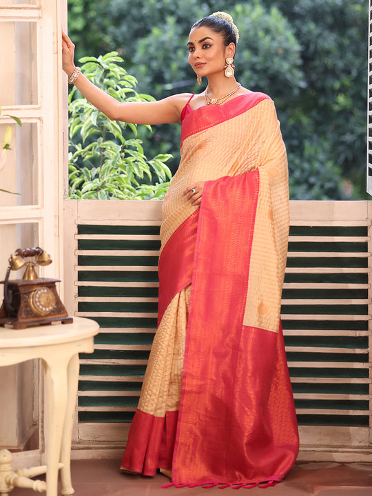 Red Kanjeevaram Silk Blend Woven Design Zari Saree With Blouse Piece
