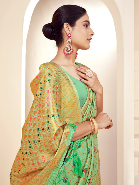Green Banarasi Silk Saree With Blouse Piece