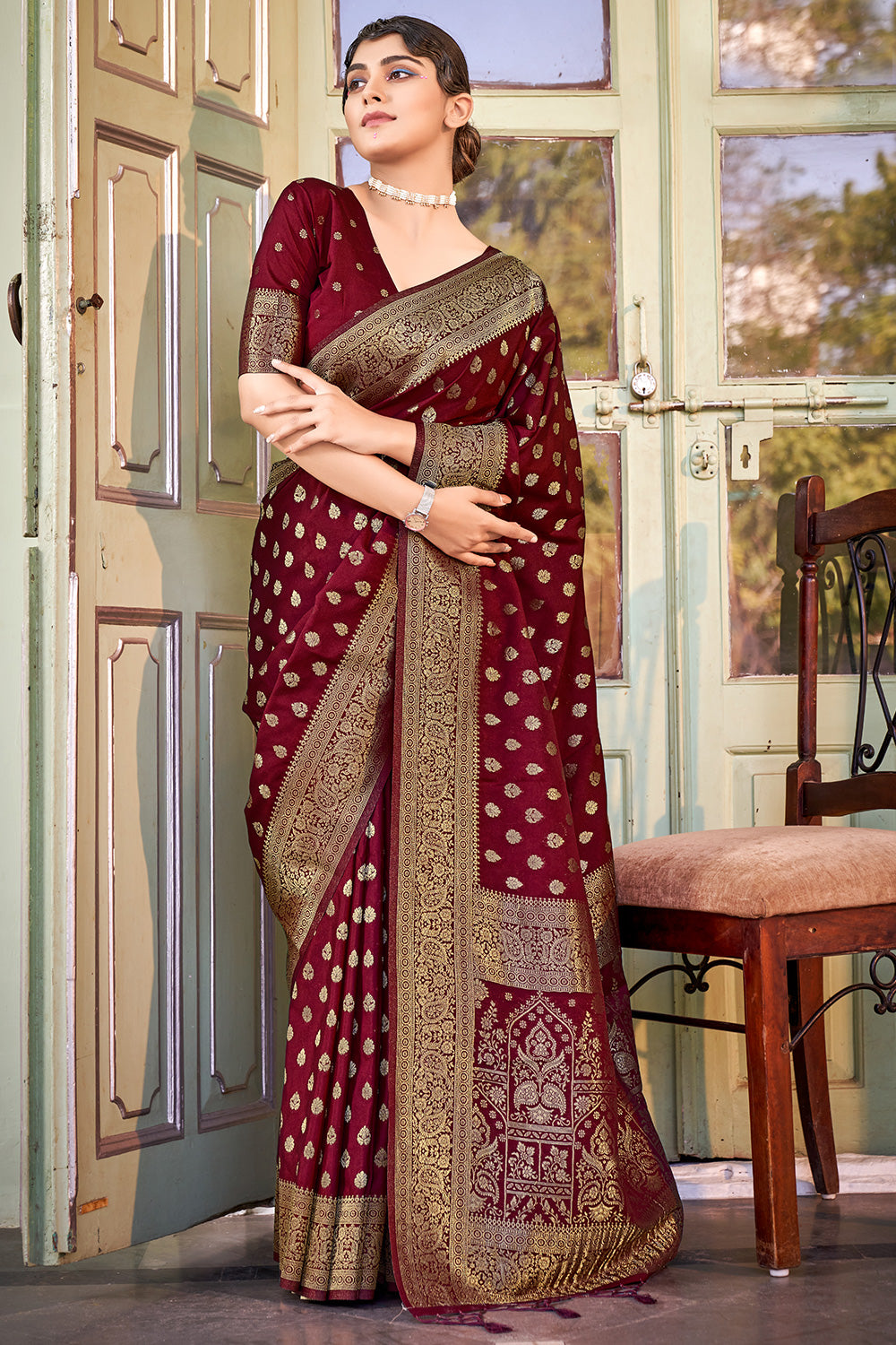 Shop Online Casual Saree Plain Faux Chiffon in Maroon : 158551 -