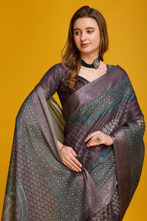 Brown Silk Saree With Blouse Piece