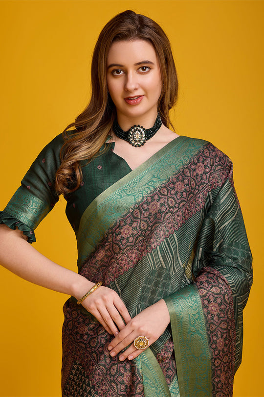 Green Silk Saree With Blouse Piece