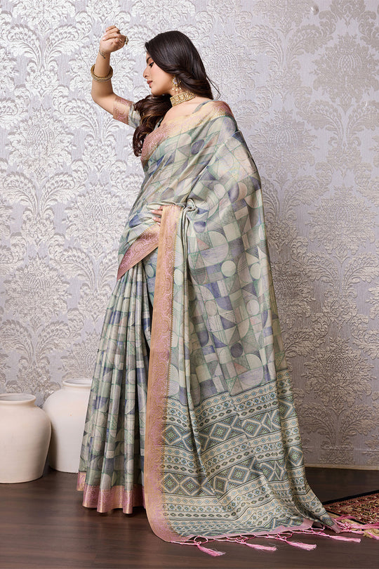 Green Silk Saree With Blouse Piece