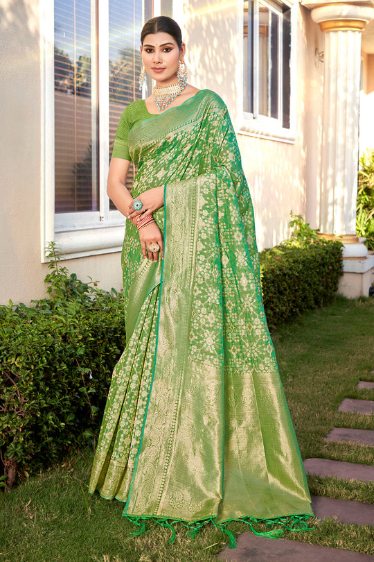 Green Cotton Saree With Blouse Piece