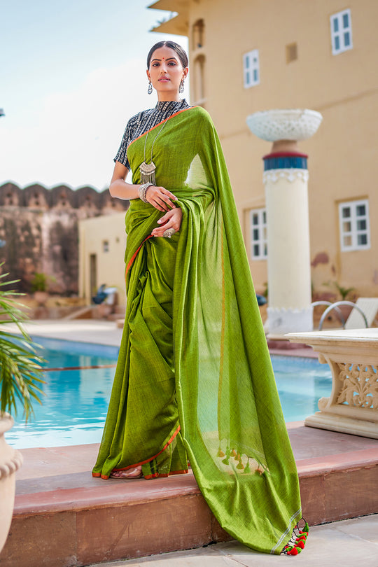 Forest Green Mulmul Cotton Saree