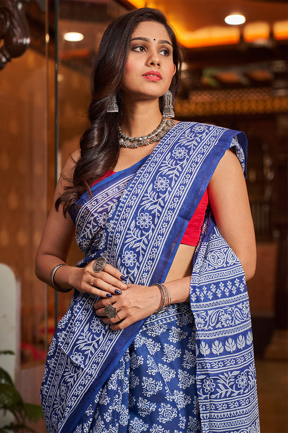 Womens Cotton Blue Saree With Blouse Piece
