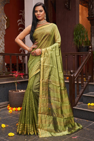 Womens Silk Green Saree With Blouse Piece