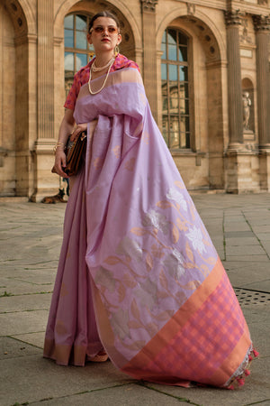 Lavender Soft Silk Saree With Blouse Piece