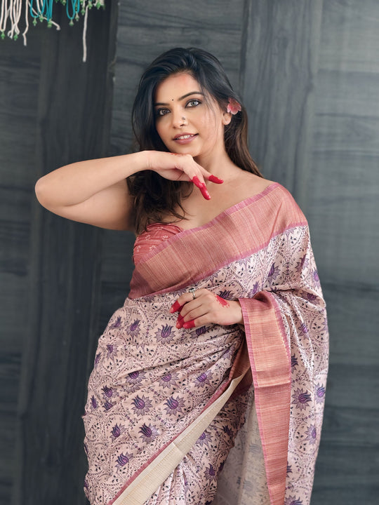 Red Banarasi Silk Blend Saree With Blouse Piece