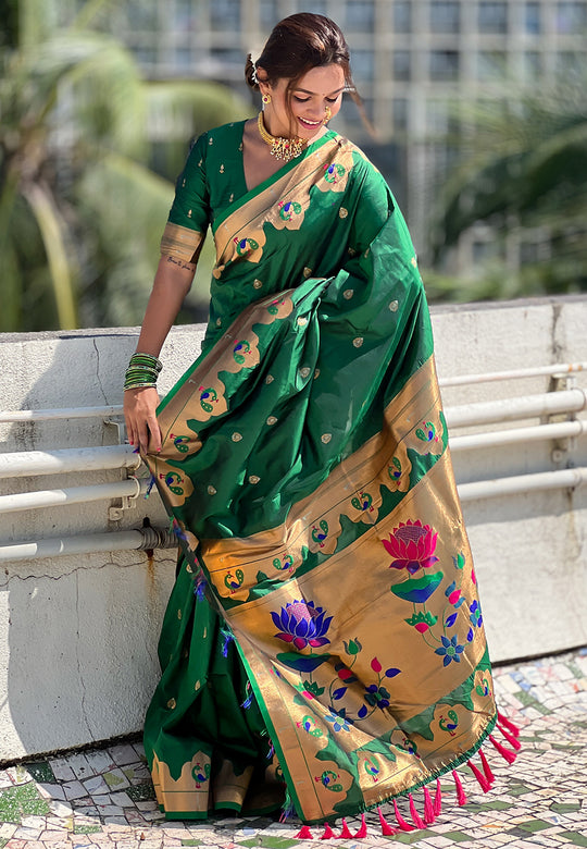 Green Banarasi Silk Blend Saree With Blouse Piece