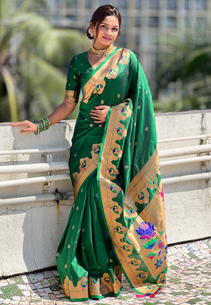 Green Banarasi Silk Blend Saree With Blouse Piece