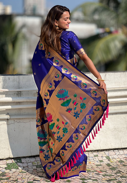 Blue Banarasi Silk Blend Saree With Blouse Piece