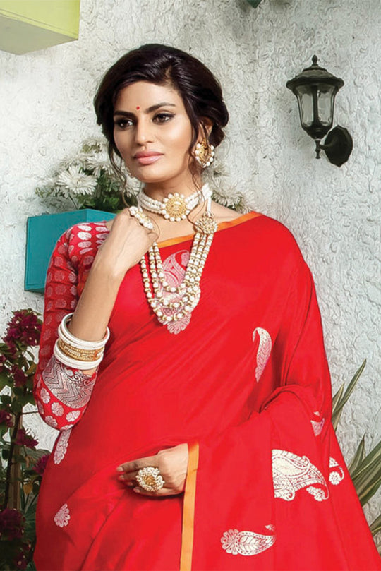 Red Paper Silk Saree With Blouse Piece