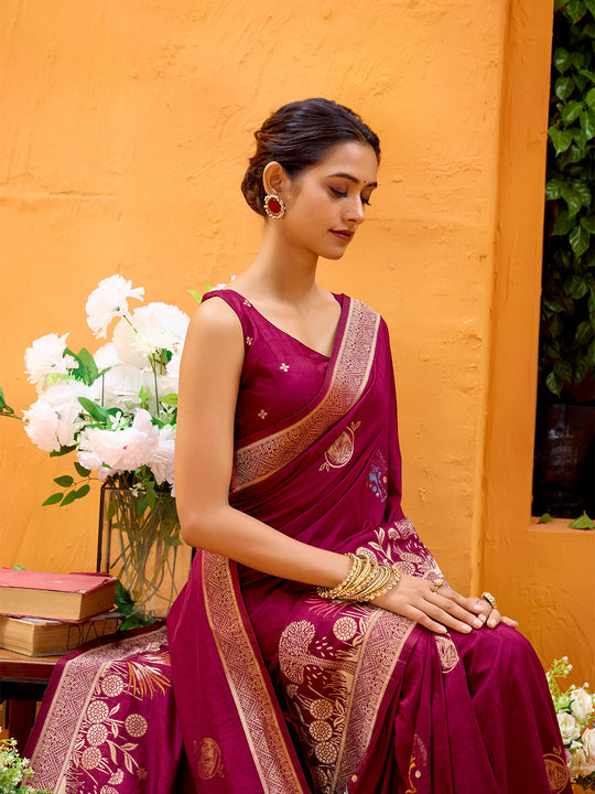 Dola Silk Banarasi Silk Saree With Blouse Piece