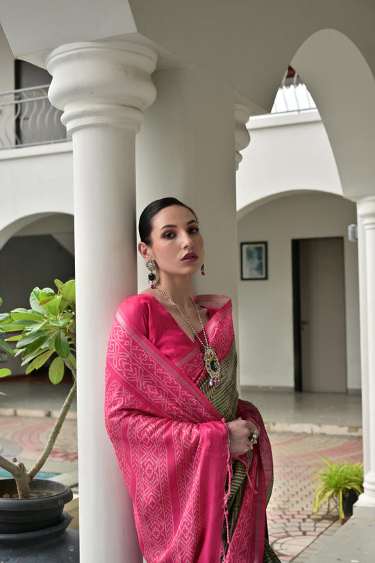 Light Green & Pink Soft Desi Tussar Silk Saree With Unique Ikkat Painted Pattern With Tradional Ikkat Pallu And Border With Traditional Tassels And Contrast Blouse Piece