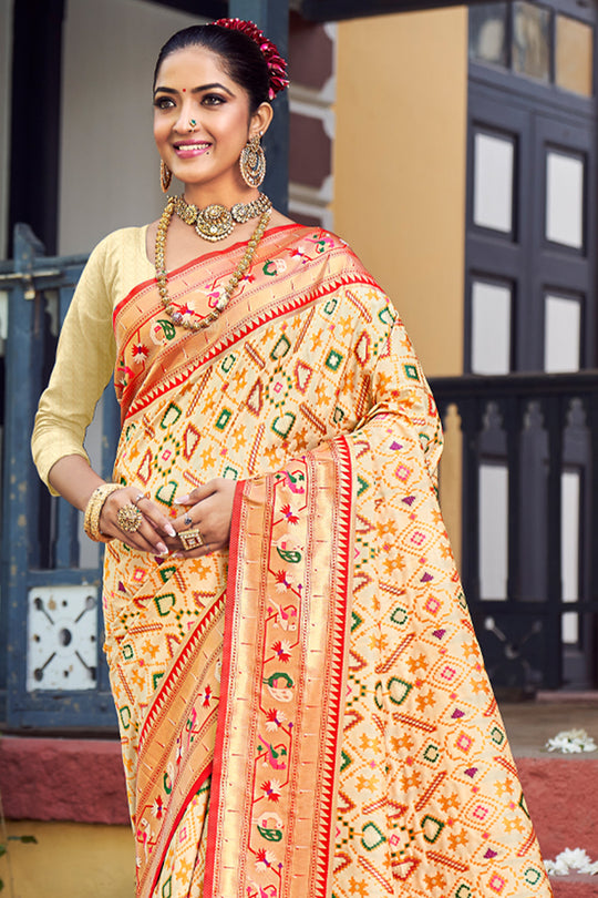Buttermilk Beige Paithani Saree
