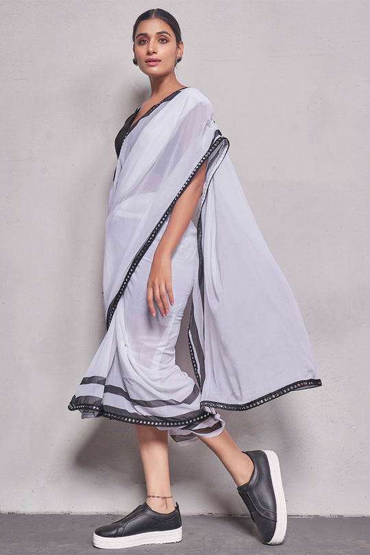 White Georgette Saree With Blouse Piece