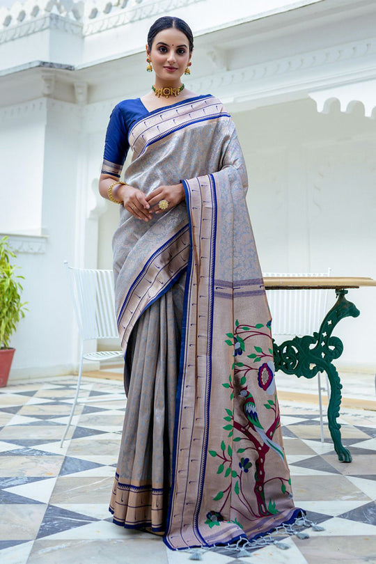 Grey Kanjivaram  Silk Blend Saree With Blouse Piece