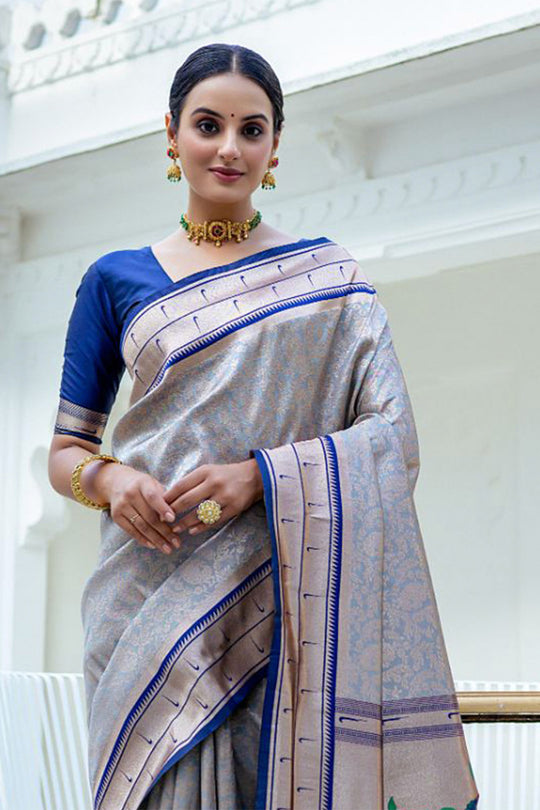 Grey Kanjivaram  Silk Blend Saree With Blouse Piece