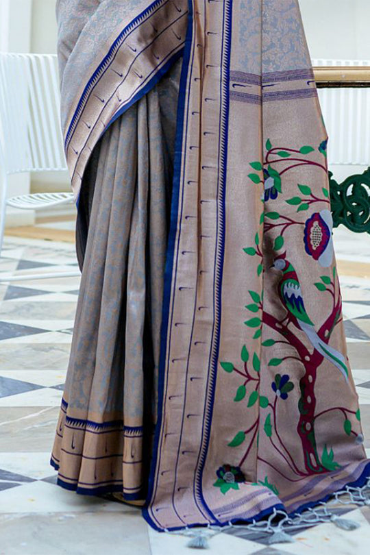 Grey Kanjivaram  Silk Blend Saree With Blouse Piece