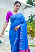 Teal Silk Blend Saree With Blouse Piece