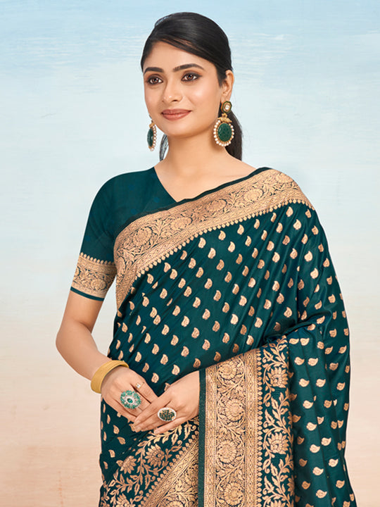 Green Silk Saree With Blouse Piece