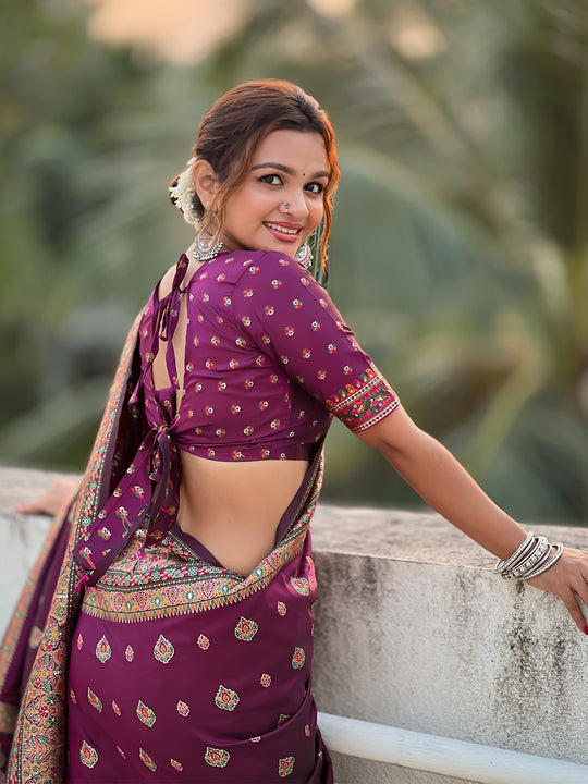 Wine Banarasi Silk Blend Saree With Blouse Piece