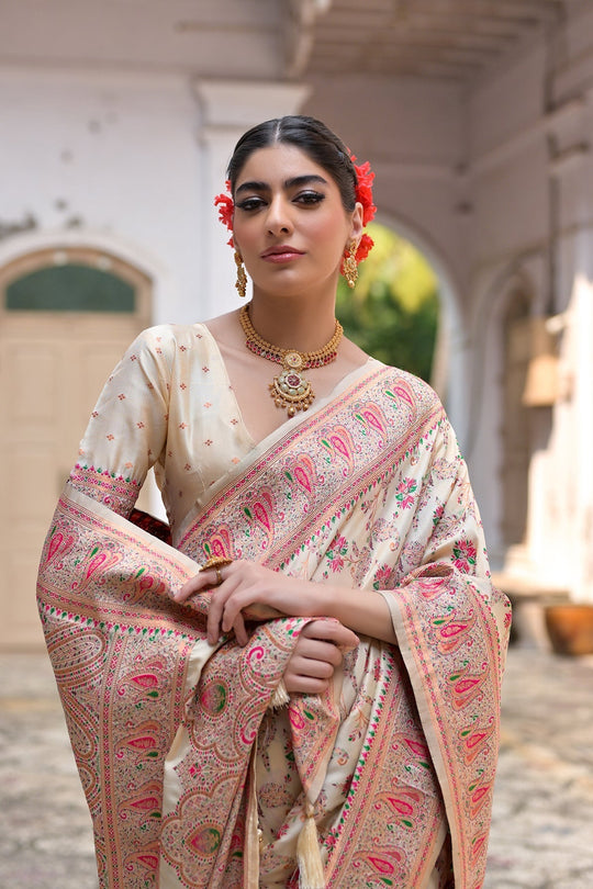 Silk Saree Featuring Beautiful Pashmina Thread Weaving