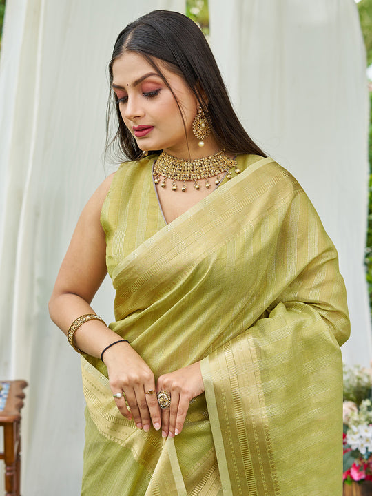 Pista Organza Saree With Blouse Piece