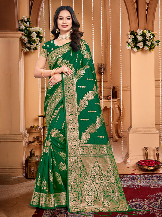 Green Silk Saree With Blouse Piece