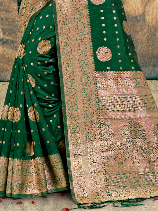 Green Silk Saree With Blouse Piece