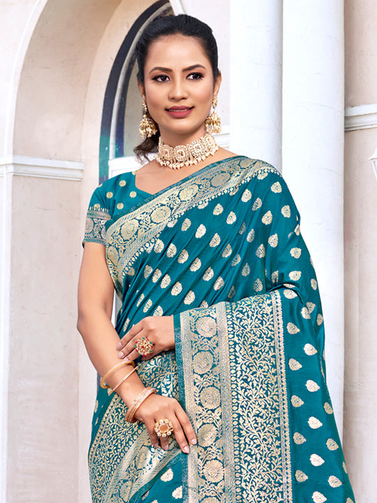 Sea Green Silk Saree With Blouse Piece