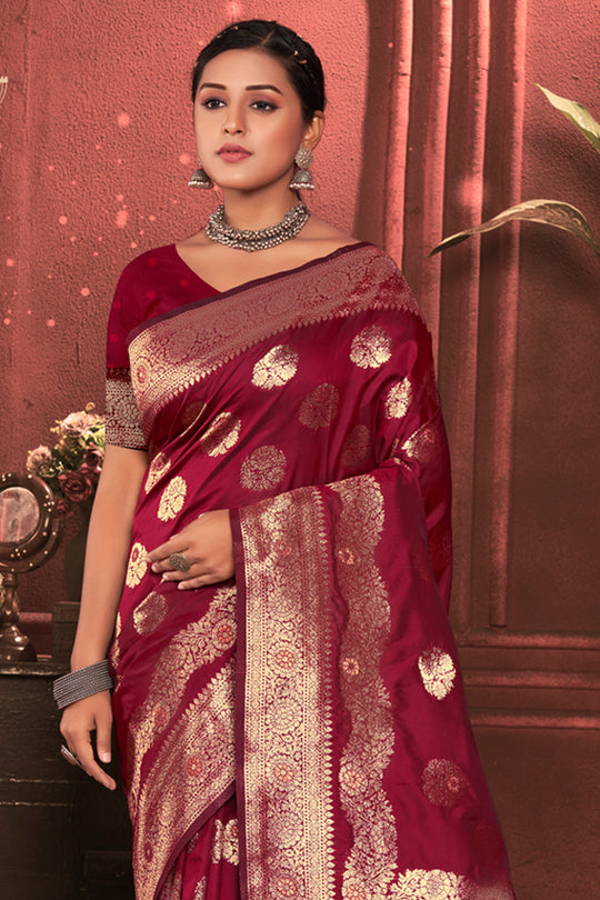 Red Zari Woven Banarasi Silk Saree With Blouse Piece