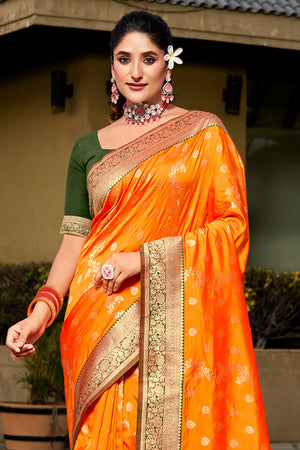 Mustard Banarasi Silk Saree With Blouse Piece