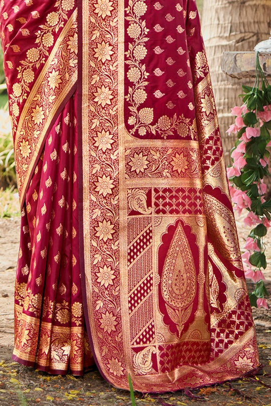 Red Silk Saree With Blouse Piece