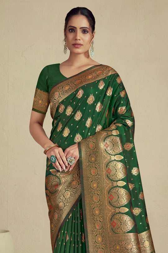 Green Silk Saree With Blouse Piece