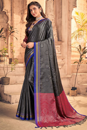 Womens Cotton Grey Saree With Blouse Piece