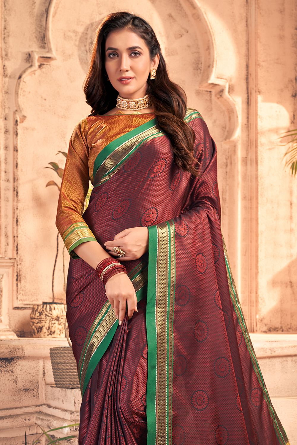 Womens Cotton Brown Saree With Blouse Piece
