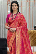 Womens Kanjivaram Silk Pink Saree With Blouse Piece