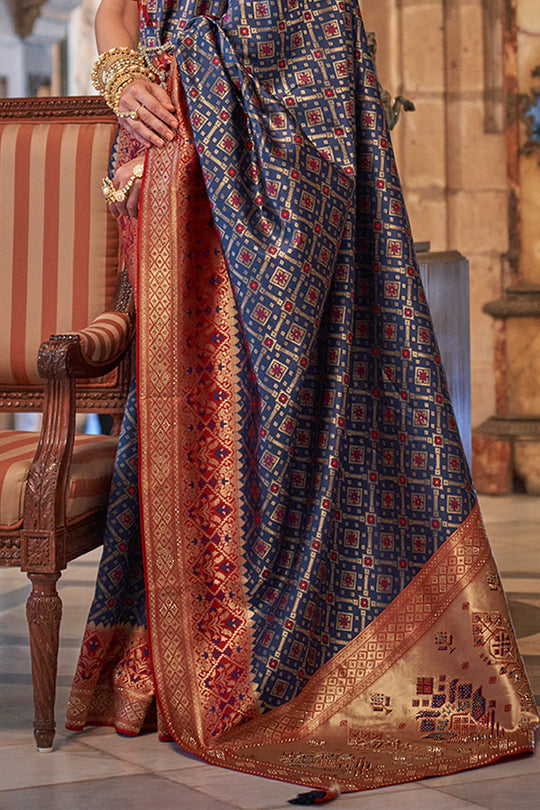 Navy Blue Banarasi Silk Saree With Blouse Piece