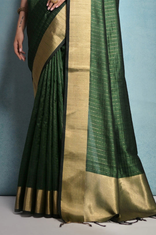 Green Silk Blend Saree With Blouse Piece