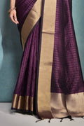 Maroon Silk Blend Saree With Blouse Piece