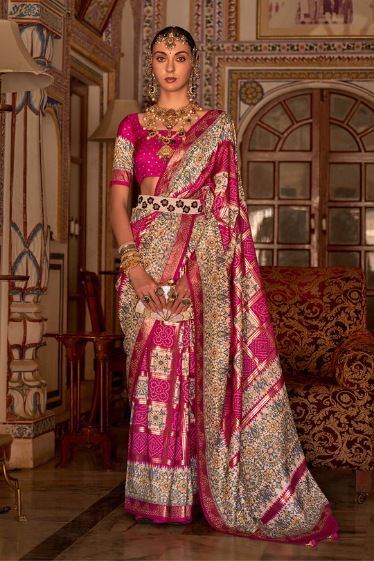 Strawberry Pink Digital Printed Zari Silk Saree With Blouse Piece