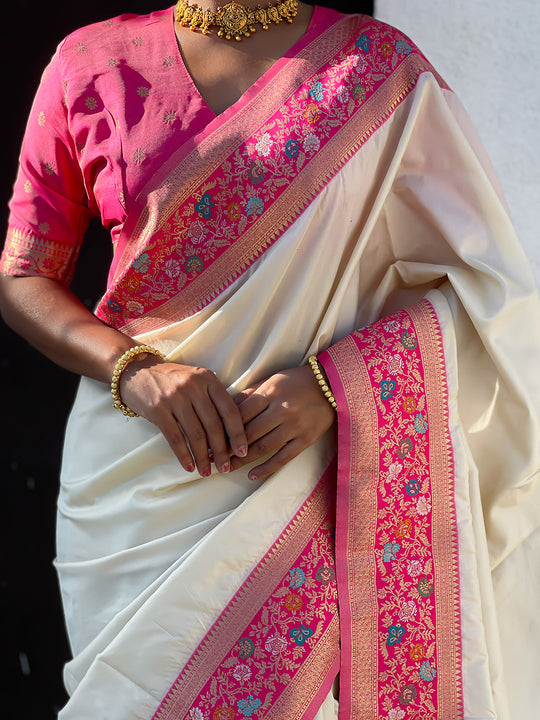 White Soft Silk Saree With Blouse Piece