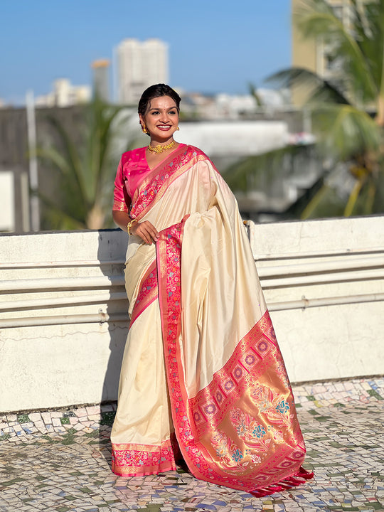 White Soft Silk Saree With Blouse Piece