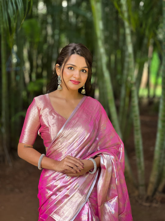 Pink Banarasi Silk Blend Saree With Blouse Piece